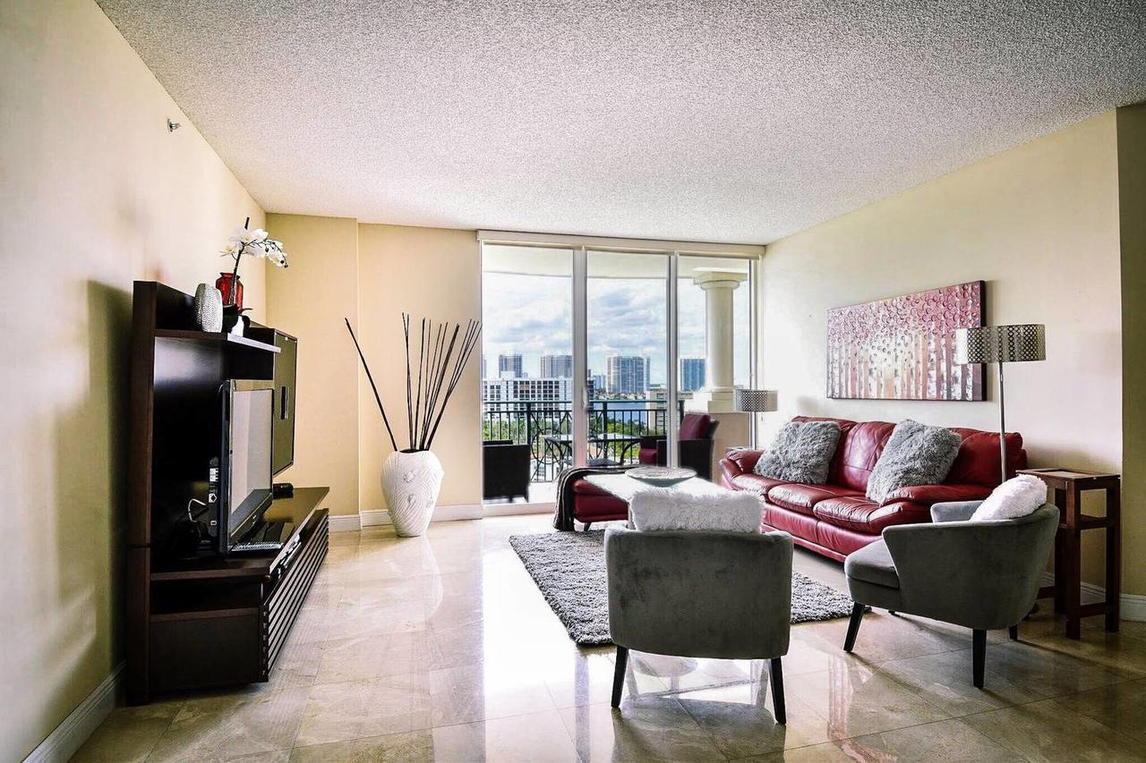 Beautiful Asian Retreat 2Bd 2Bth Apt Min To Beach Appartement Miami Beach Buitenkant foto